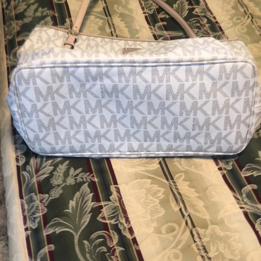 Michael Kors White Logo Tote Bag